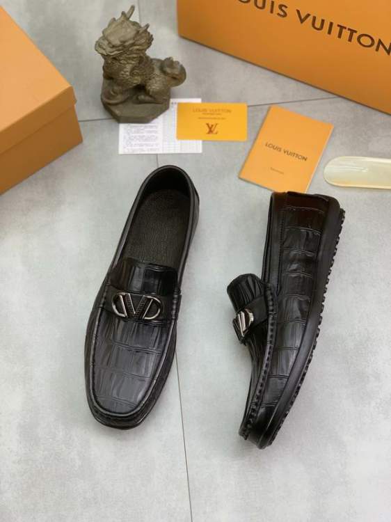 Picture of Louis Vuitton Shoes _SKULVsz38-45mnf010711886